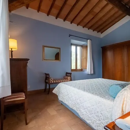 Casali Di Bibbiano Farm stay *