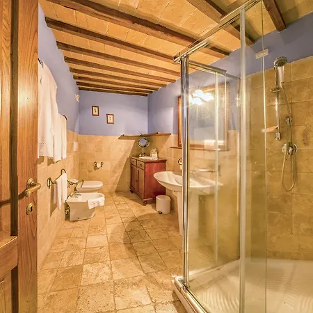 Casali Di Bibbiano Farm stay *