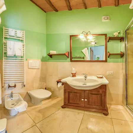 Casali Di Bibbiano Alloggio per agriturismo Buonconvento